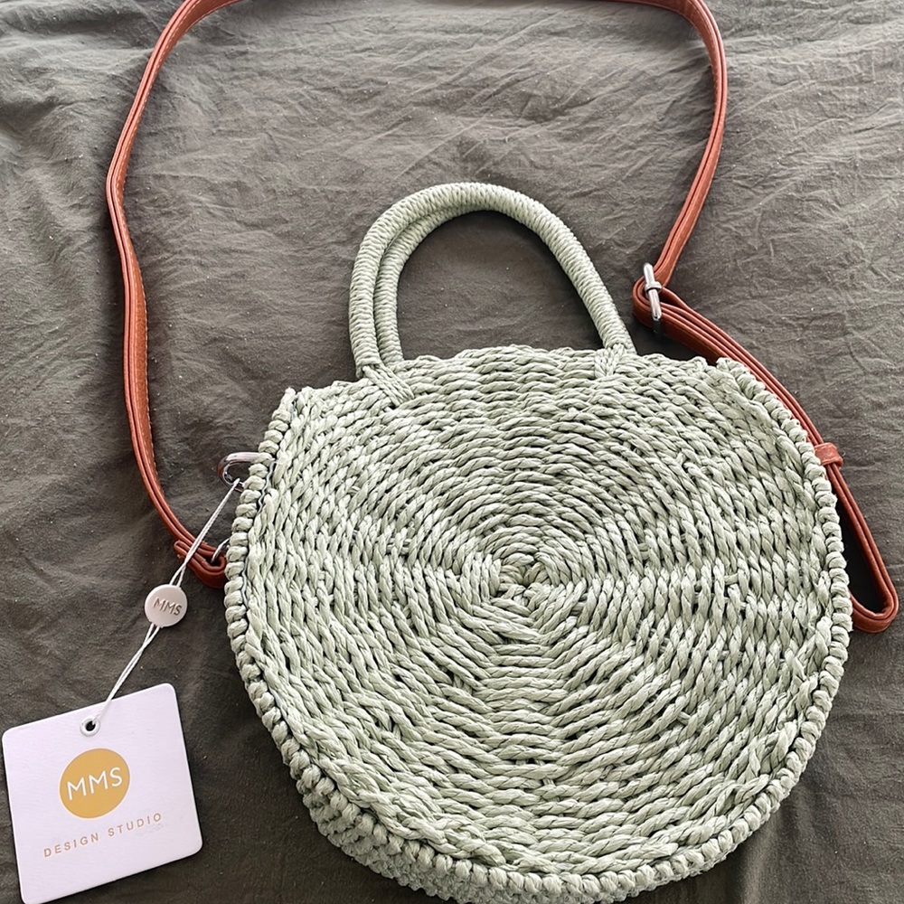 NWT green straw purse